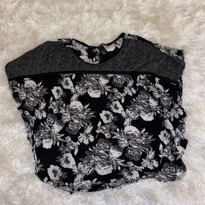 wing sleeve top